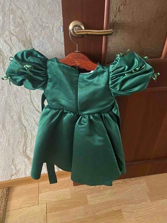 Продам новогоднее платье