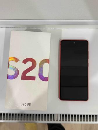 Продам samsung S20 FE
