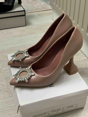 туфли бежевый