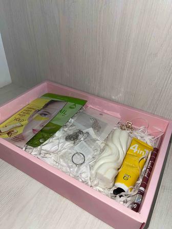 Подарочный бокс на 14 февраля