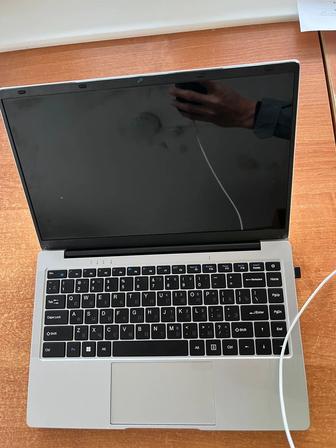 Ноутбук сатылады