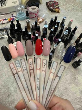 Продам материалы для маникюра