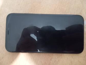 Продам iPhone 11