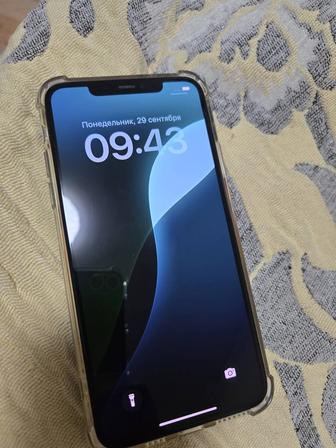 Продам iPhone 11 pro Max