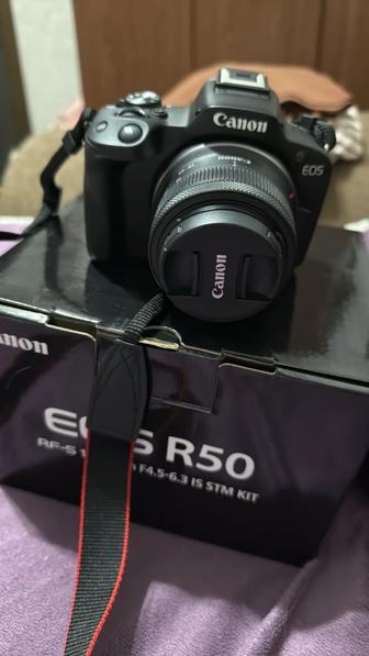 Продам фотоаппарат Canon