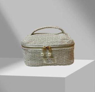 Женская косметичка серого цвета 22/15см