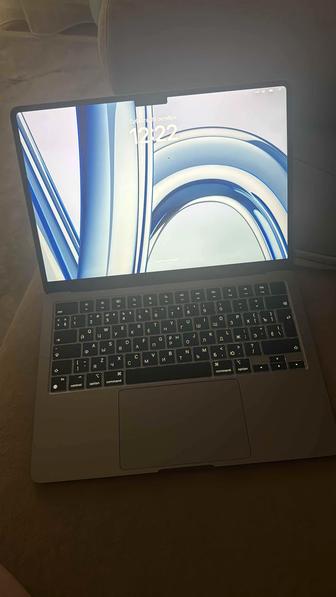 MacBook Air M3 2024 8/256гб серый космос