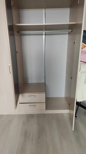 Продам шкаф