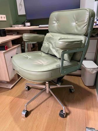 Продам офисное кресло