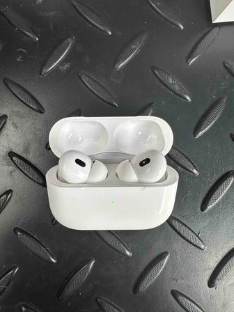 Наушники Apple AirPods Pro