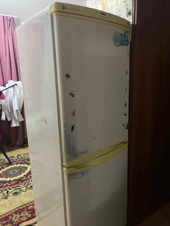 Холодильник