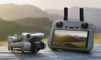 Дрон DJI Mini 4 Pro Fly More Combo (DJI RC2)