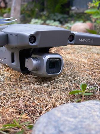 DJI Mavic 2 Pro с камерой Hasselblad 1