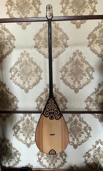 Кәсіби домбыра