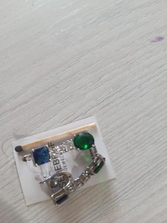 Серьги новые серебряные