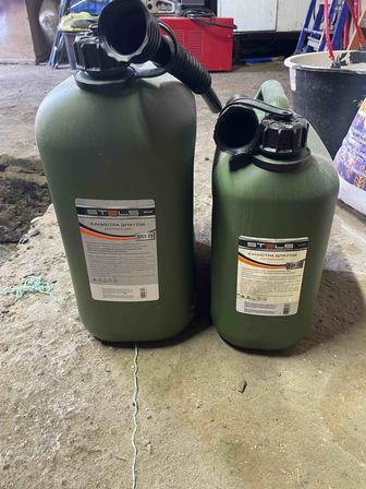 Продам канистры и бочку для воды