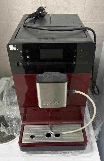 Кофемашина Miele хорошем состоянии новая стоит 1 500 000 я продаю за150 000