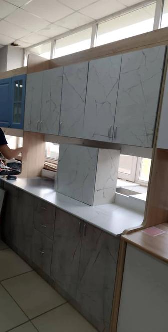 Кухня, лдсп размер 2,20..2,40....2,60