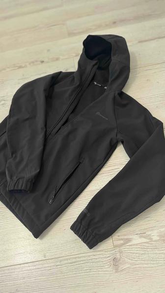 Продам куртку