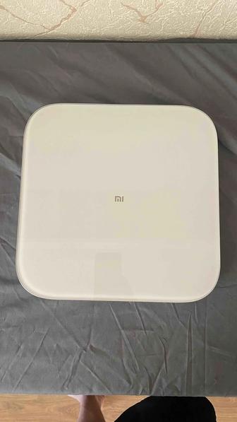 Напольные весы Xiaomi электронные Mi Smart scale 2