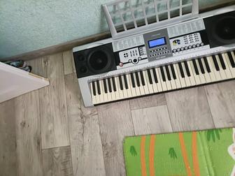 Синтезатор