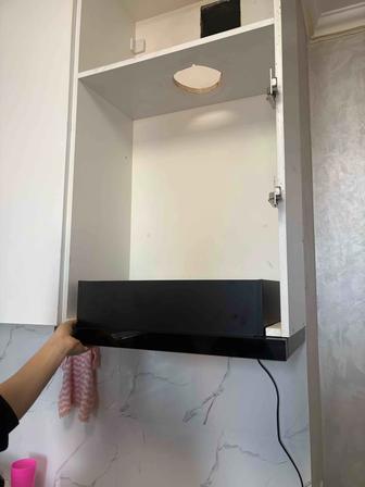 Установка бытовой техники (вытяжка)