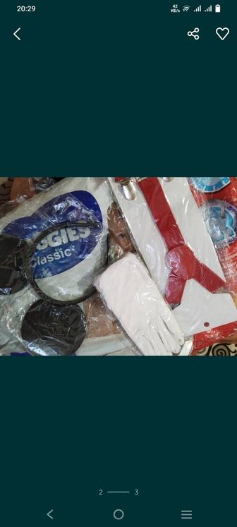 Продам разные платья женские детские нарядные вещи