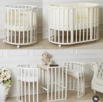 Продам детскую кровать трансформер с маятниковым механизмом.