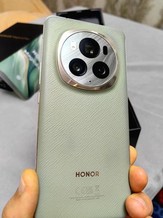 Honor Magic 6 PRO 12/512Gb. Full BOX. Global. Гарантия весна 2026г.