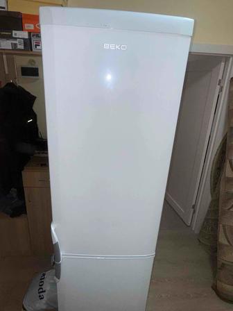 Холодильник Веко продам