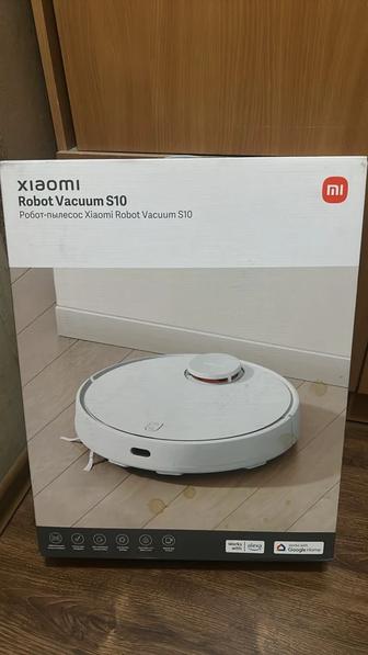 Робот пылесос