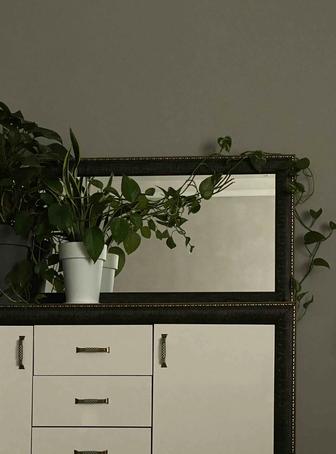 Сервант с комодом