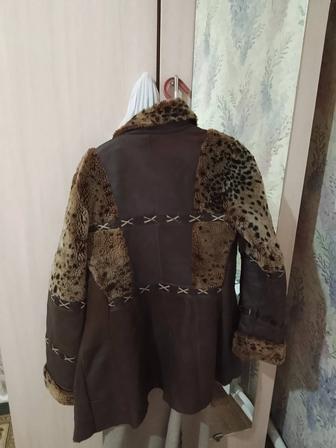 Зимняя кожаная женская куртка теплая