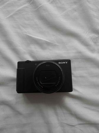 Камера Sony ZV-1M2 почти новая, полный комплект