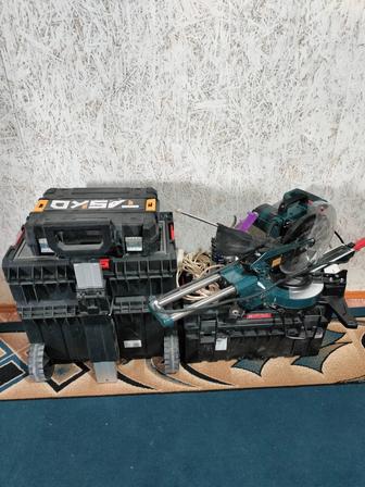 Установка межкомнатных дверей