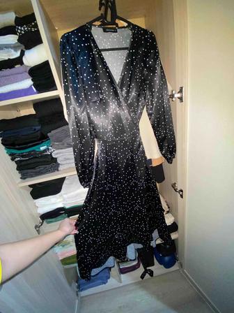 Платье повседневное