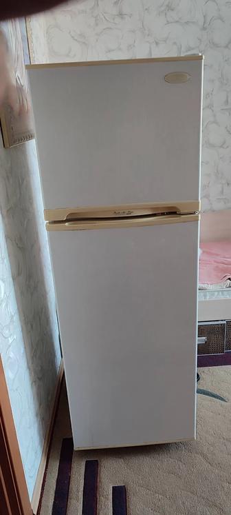 Холодильник б/у
