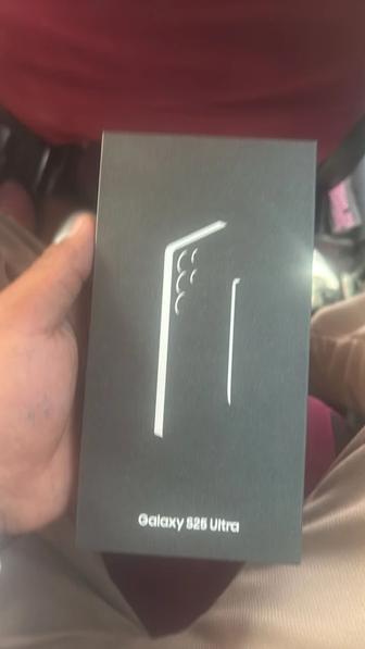 Продам телефон Samsung Galaxy S25 Ultra 5G 256GB Titanium Black