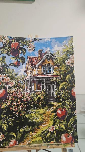 Дом в цветущем саду -картина