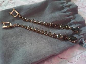 Золотые серьги