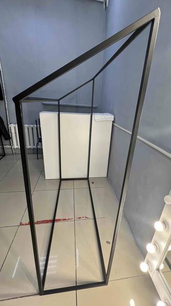 Стойка для вещей