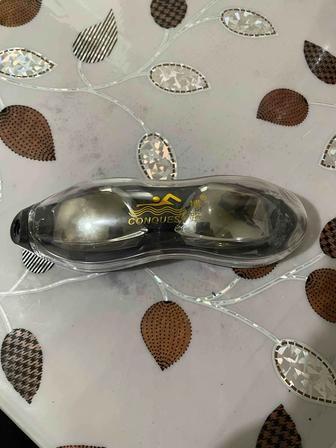 Очки для плавания