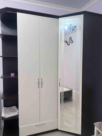 Продам спальный гарнитур