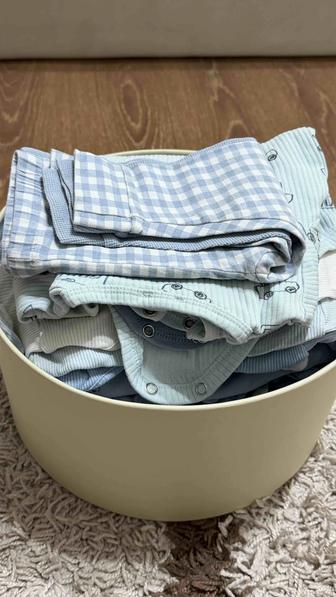 Продам бокс вещей для малыша