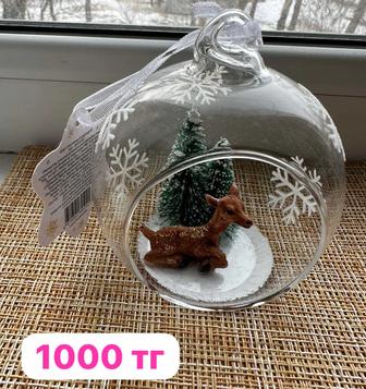 Продам новогодние игрушки,елочные ветки,светящиеся статуэтки