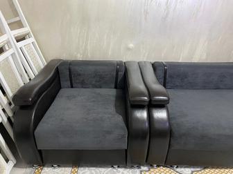 Продам диван в хорошем состоянии ,стол стулья