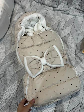 Зимний комбинезон на выписку