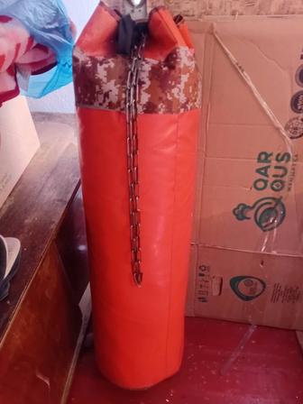 Продам боксерскую грушу