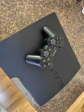 Продается PS3 Slim отличное состояние, комплект готов к использованию