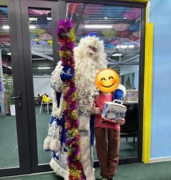 Дедушка мороз и снегурочка